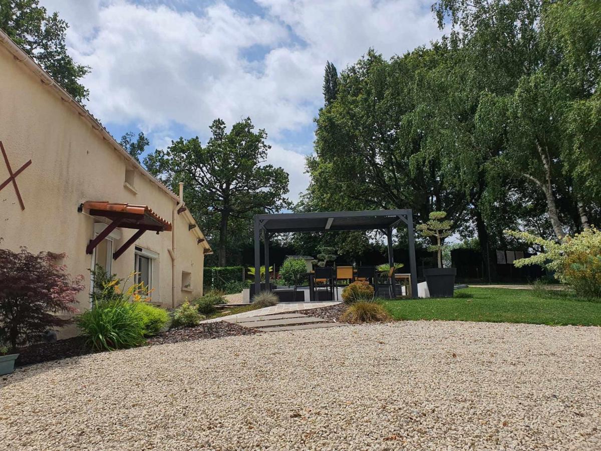 Gite Du Grand Parc 6 Personnes Le Boupère Exteriör bild